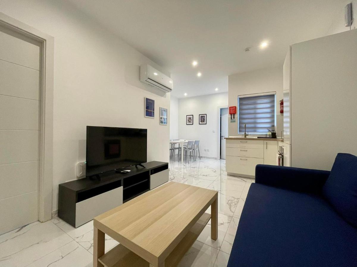Brooklyn Apartments Слима Екстериор снимка