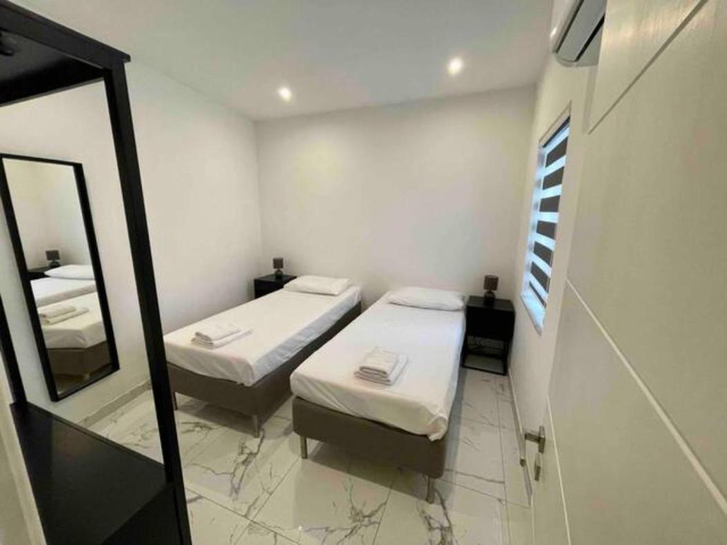 Brooklyn Apartments Слима Екстериор снимка